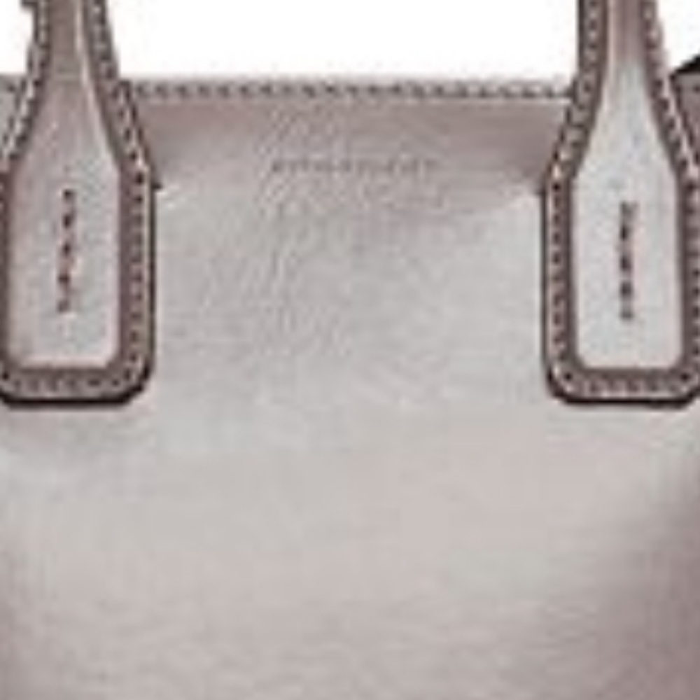 Burberry - Picture 5 of 5